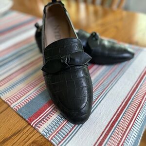 NYDJ Black Croc-Embossed Loafers